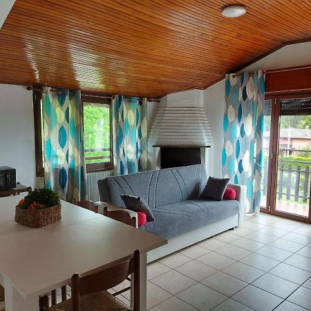 Bnbook Casa Dei Peschi - Lago Di Monate Cadrezzate Ngoại thất bức ảnh