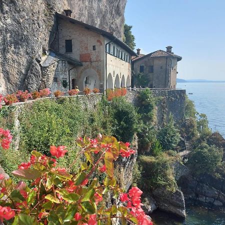 Bnbook Casa Dei Peschi - Lago Di Monate Cadrezzate Ngoại thất bức ảnh