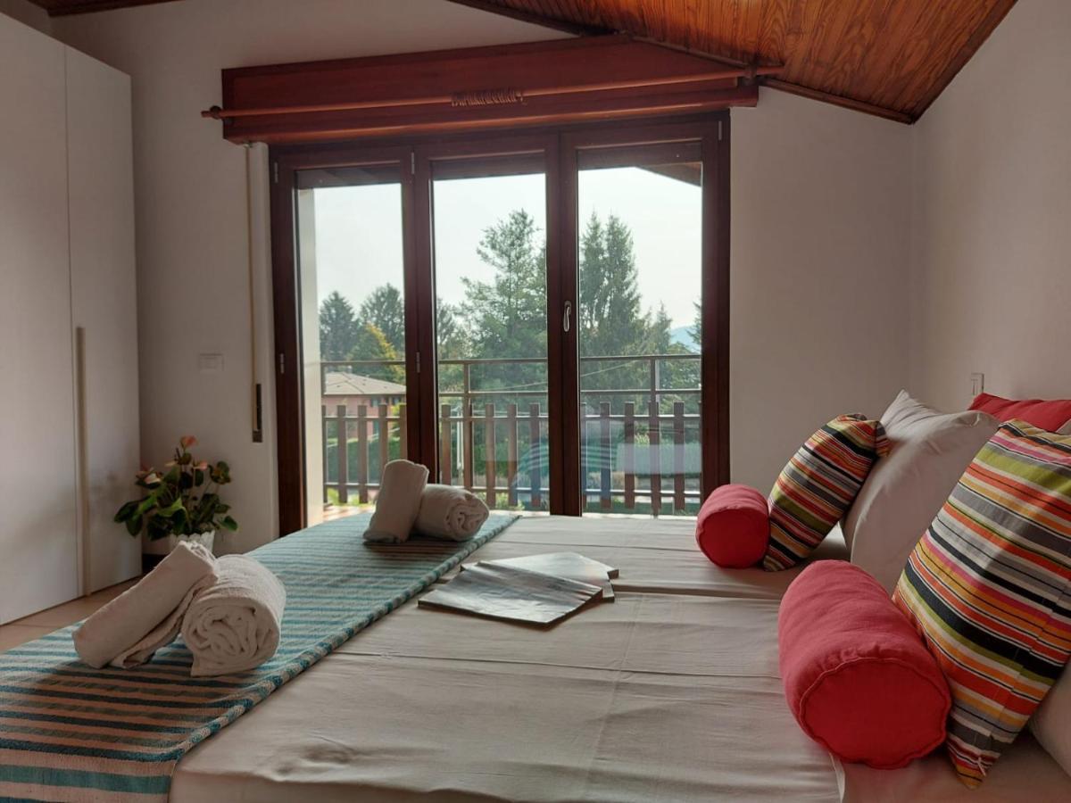 Bnbook Casa Dei Peschi - Lago Di Monate Cadrezzate Ngoại thất bức ảnh