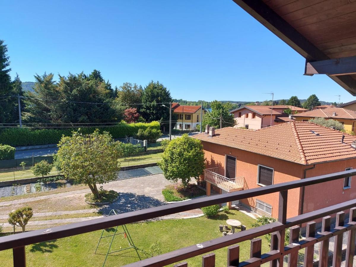 Bnbook Casa Dei Peschi - Lago Di Monate Cadrezzate Ngoại thất bức ảnh