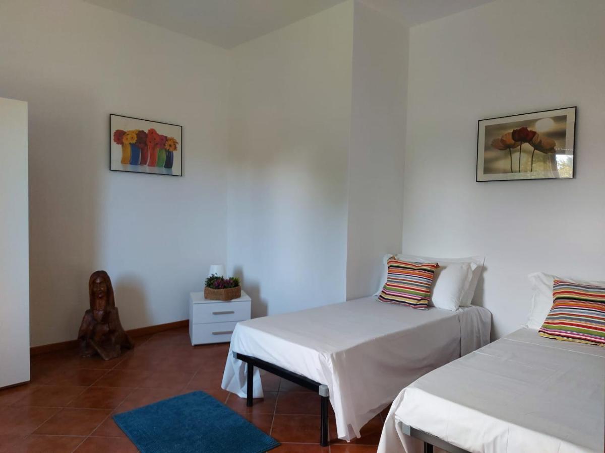 Bnbook Casa Dei Peschi - Lago Di Monate Cadrezzate Ngoại thất bức ảnh