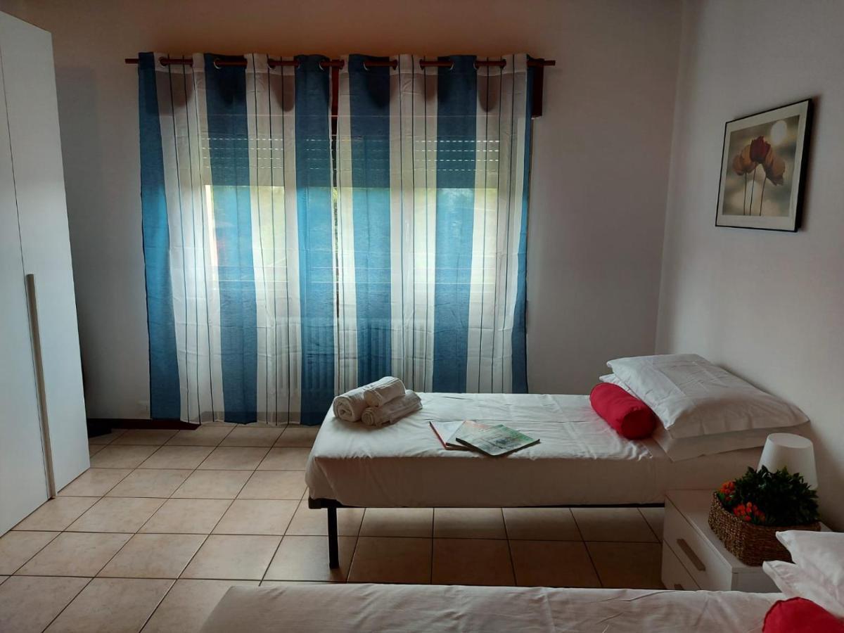 Bnbook Casa Dei Peschi - Lago Di Monate Cadrezzate Ngoại thất bức ảnh